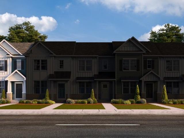 Townhouse for sale in Harbor Hills, Gloucester Point