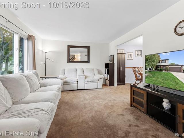 House for sale in Flat Rock, Wayne County