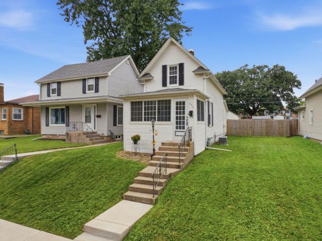 House for sale in Moline, Illinois