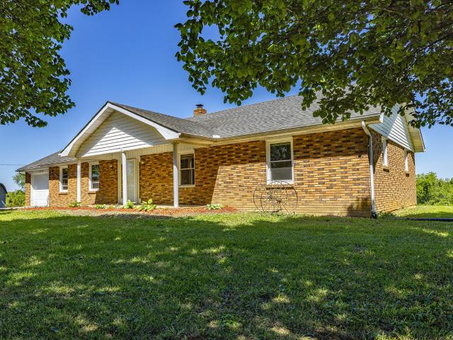 House for sale in Crab Orchard, Kentucky