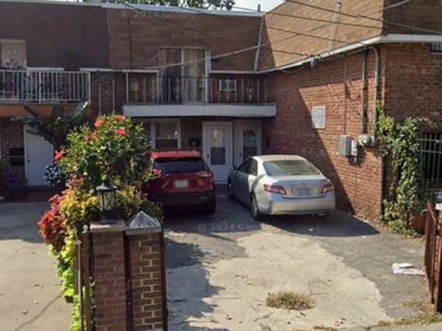 House for sale in Far Rockaway, New York