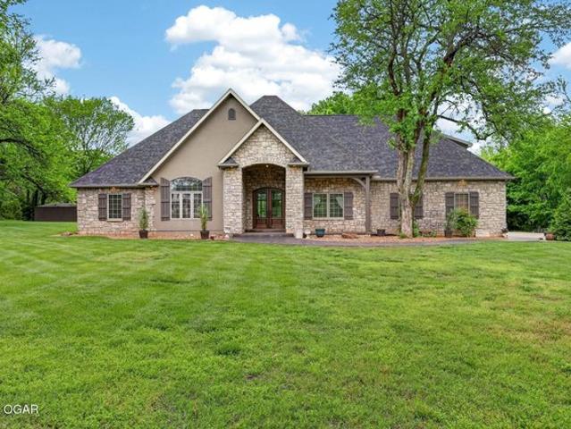 House for sale in Carthage, Missouri