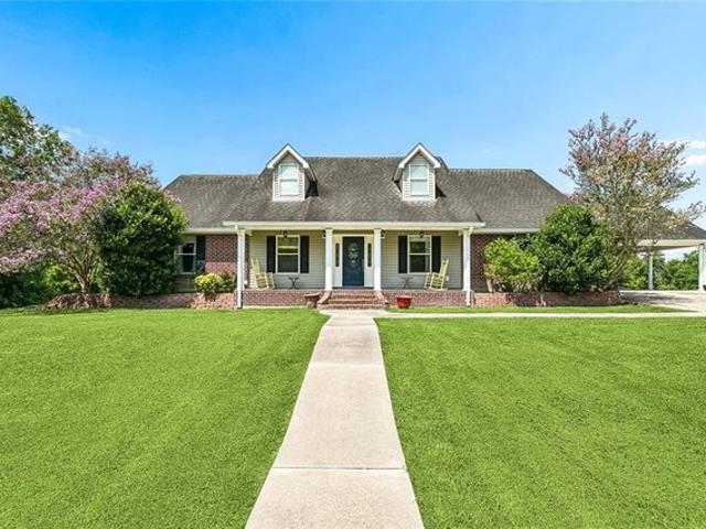 House for sale in Robert, Louisiana