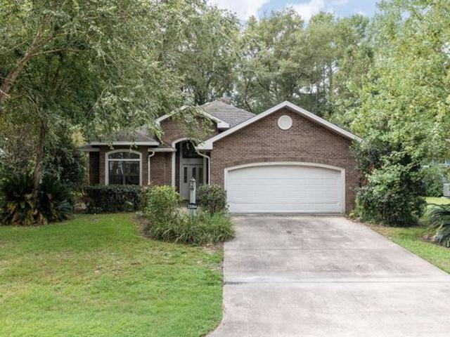 House for sale in Suwannee, Florida