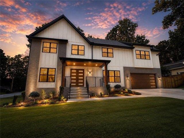 House for sale in Dunwoody, Georgia