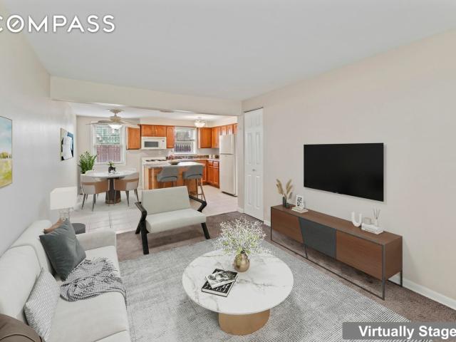 Condo for sale in Blue Island