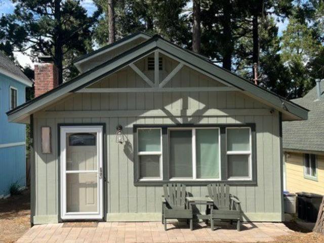 House for sale in Skyland, Crestline