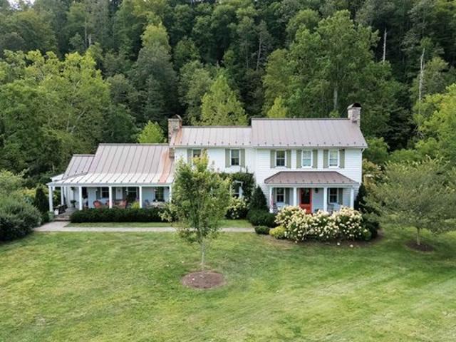 Farm for sale in Old Dairy, Warm Springs