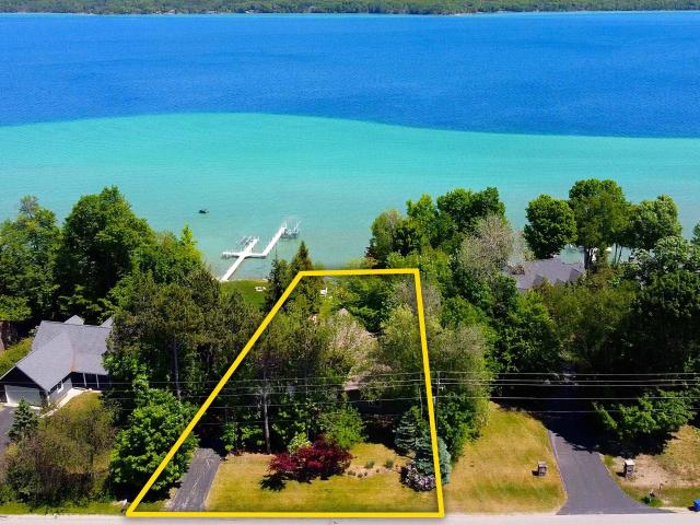 House for sale in Milton Township, Antrim County