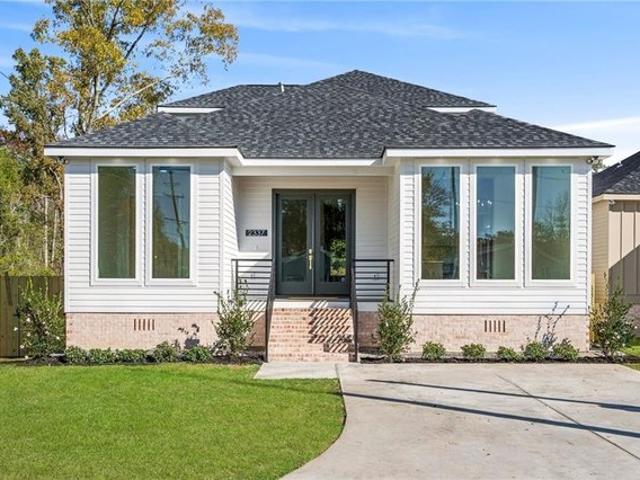 House for sale in Mandeville, Louisiana