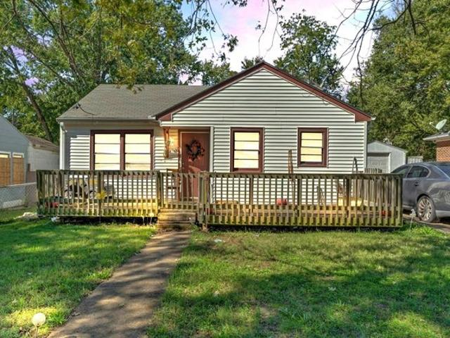 House for sale in Topeka, Shawnee County
