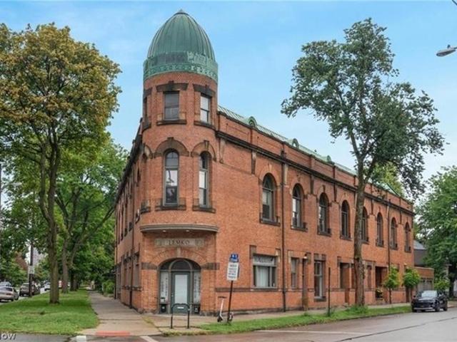 Condo for sale in Cleveland, Ohio