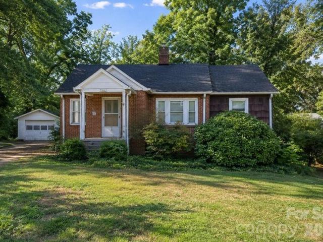 House for sale in Catawba, North Carolina