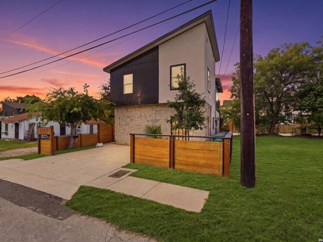 House for sale in San Antonio, Bexar County