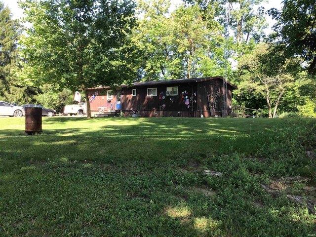 House for sale in Winamac, Indiana