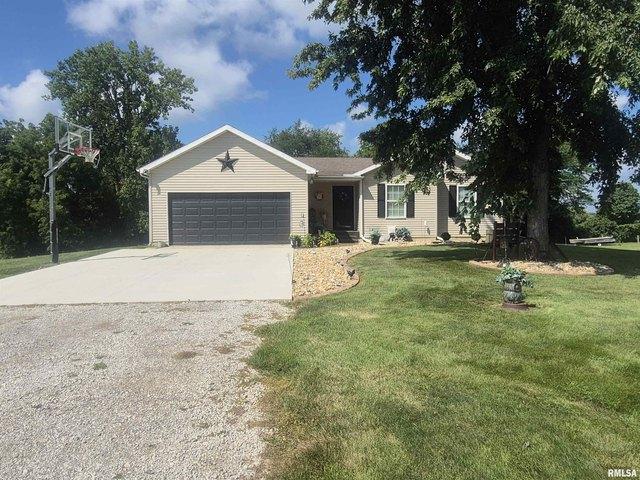 House for sale in Athens, Illinois