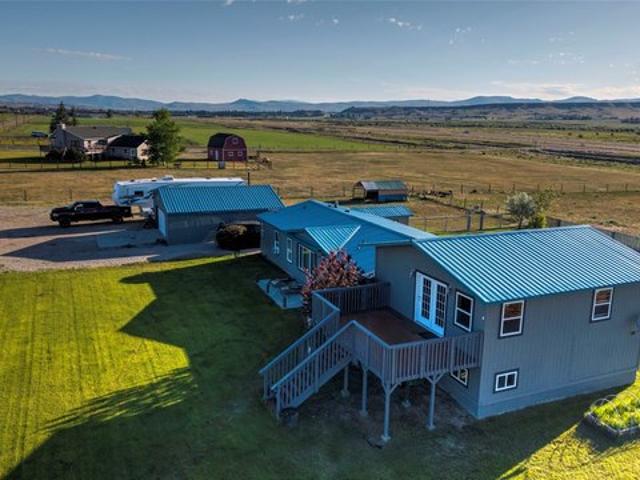 House for sale in Deer Lodge, Montana