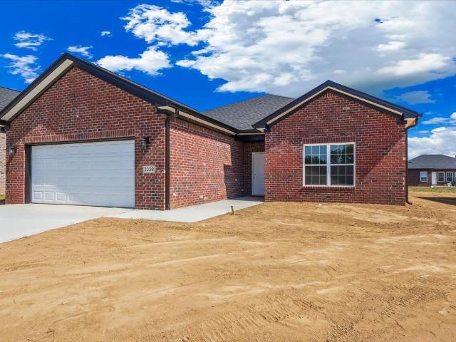 House for sale in Bowling Green, Kentucky