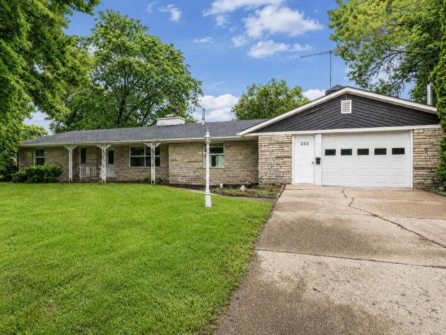 House for sale in Madelia, Minnesota