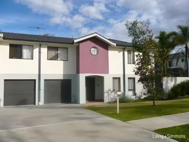 Condo for rent in Rooty Hill
