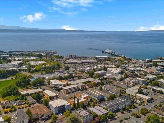 Condo for sale in Edmonds, Washington