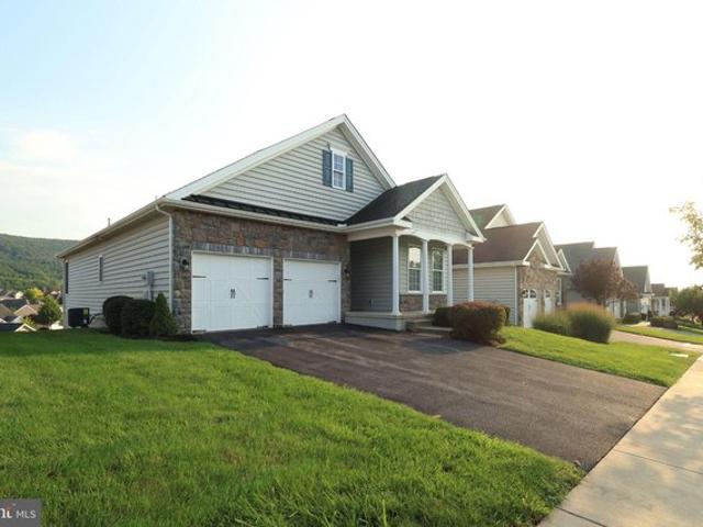 Condo for sale in Boalsburg, Pennsylvania