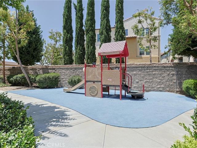 Townhouse for sale in Orange, California