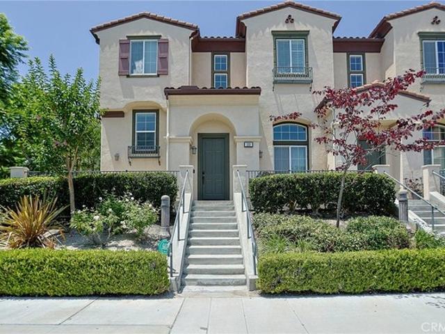 Townhouse for sale in Orange, California