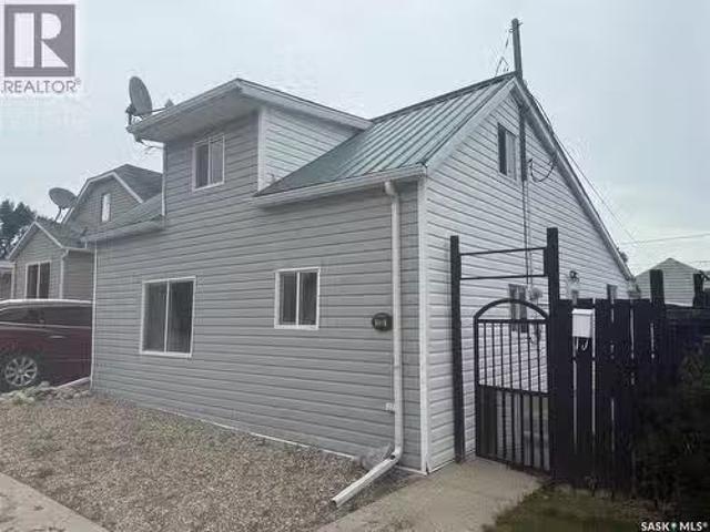House for sale in Montmartre, Saskatchewan