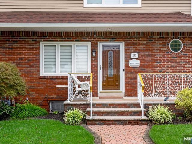 House for sale in Lodi, New Jersey