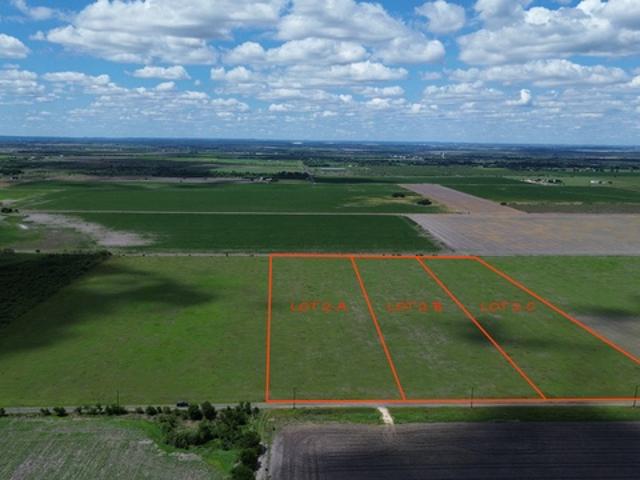 Land for sale in Natalia, Medina County