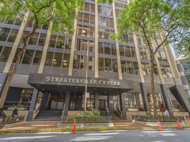 Condo for rent in Chicago Park, Illinois