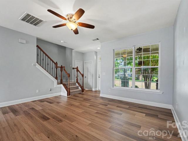 Townhouse for sale in Mooresville, Iredell County