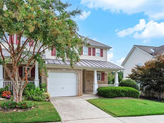 Townhouse for sale in Holly Springs, Georgia