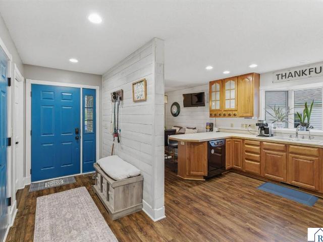 House for sale in Madelia, Minnesota