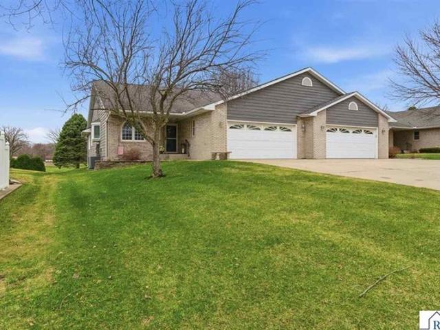 Townhouse for sale in Madelia, Minnesota