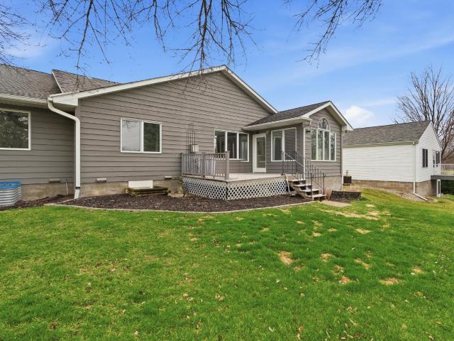 House for sale in Madelia, Watonwan County