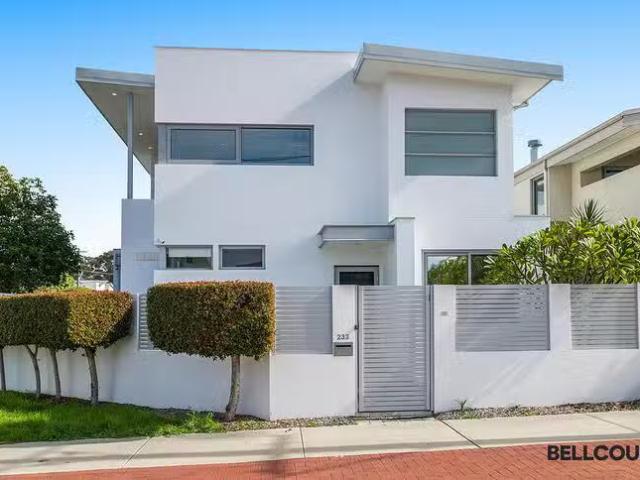 House for rent in Stirling, Western Australia