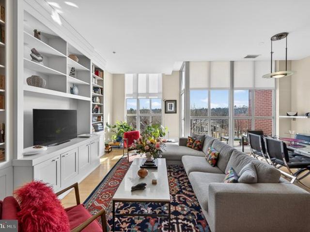 Condo for sale in Delco, Pennsylvania