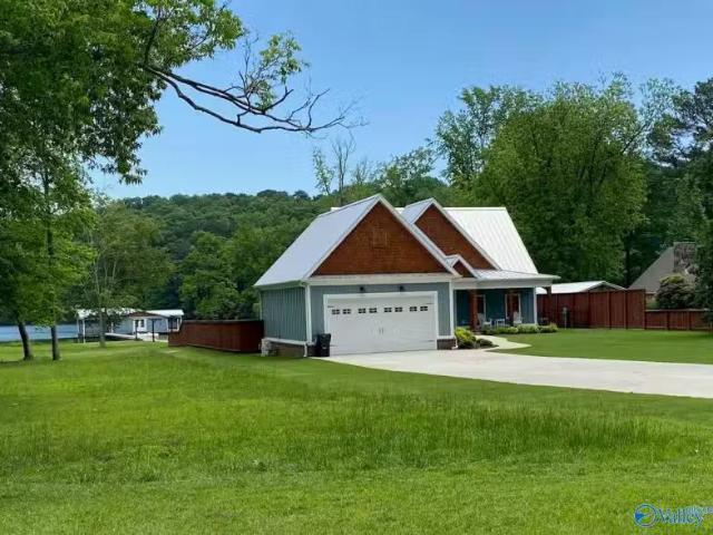 House for rent in Scottsboro