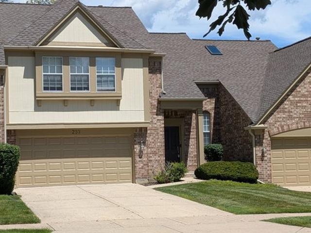 Townhouse for sale in Bloomingdale, Illinois
