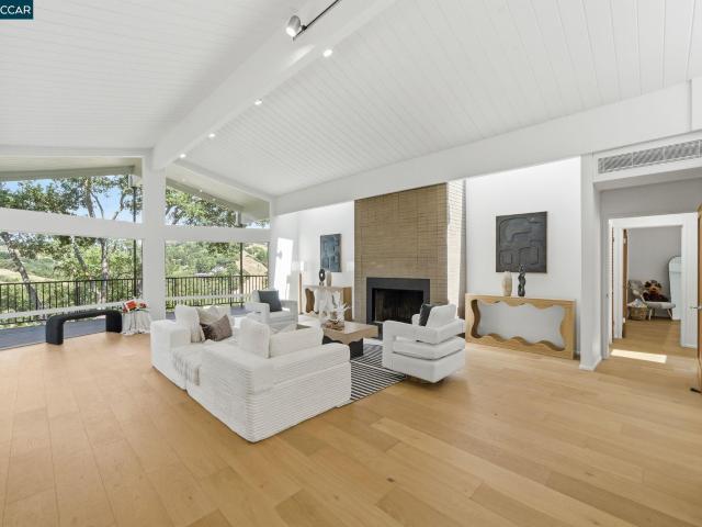 House for sale in Orinda, California