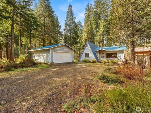 House for sale in Packwood, Washington