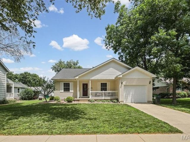 House for sale in Clinton, Illinois