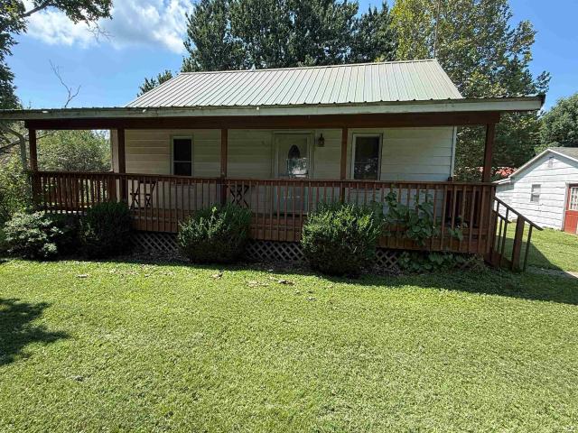 House for sale in Winslow, Indiana