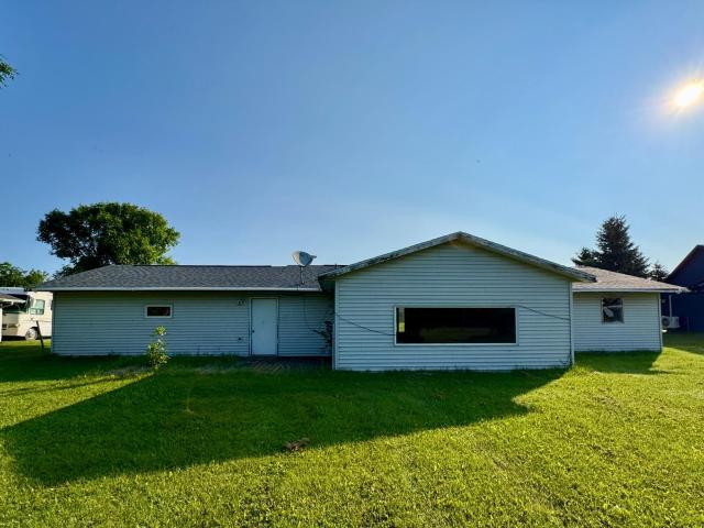 House for sale in Warroad, Minnesota