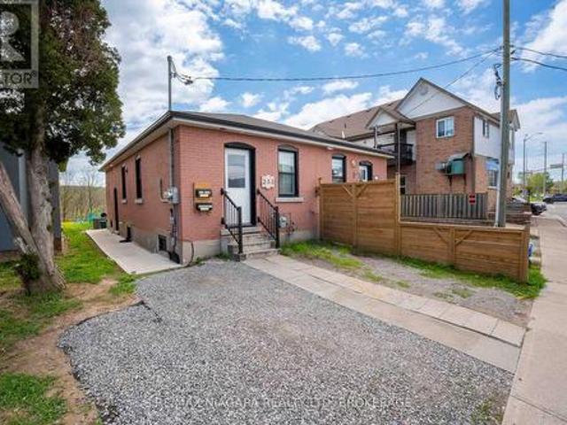 House for sale in Niagara, Ontario
