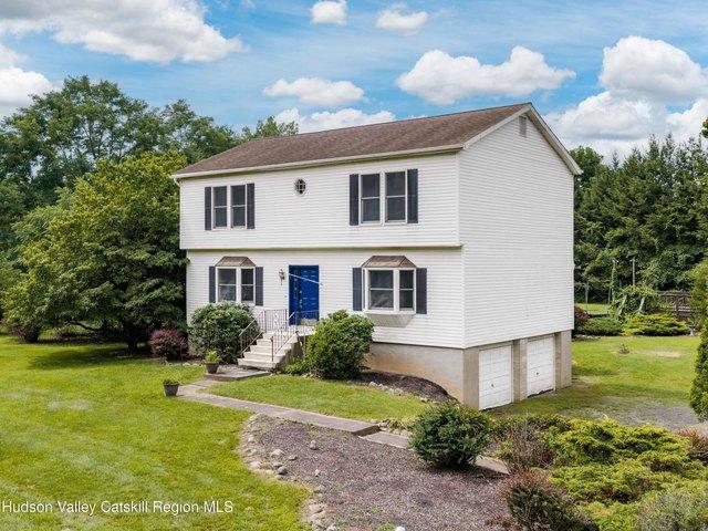 House for sale in Accord, New York