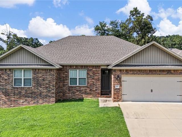 House for sale in Ark