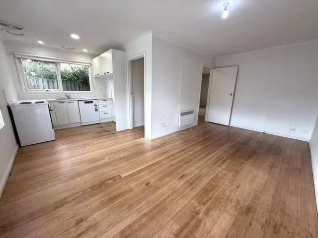 House for rent in Airport West, Victoria
